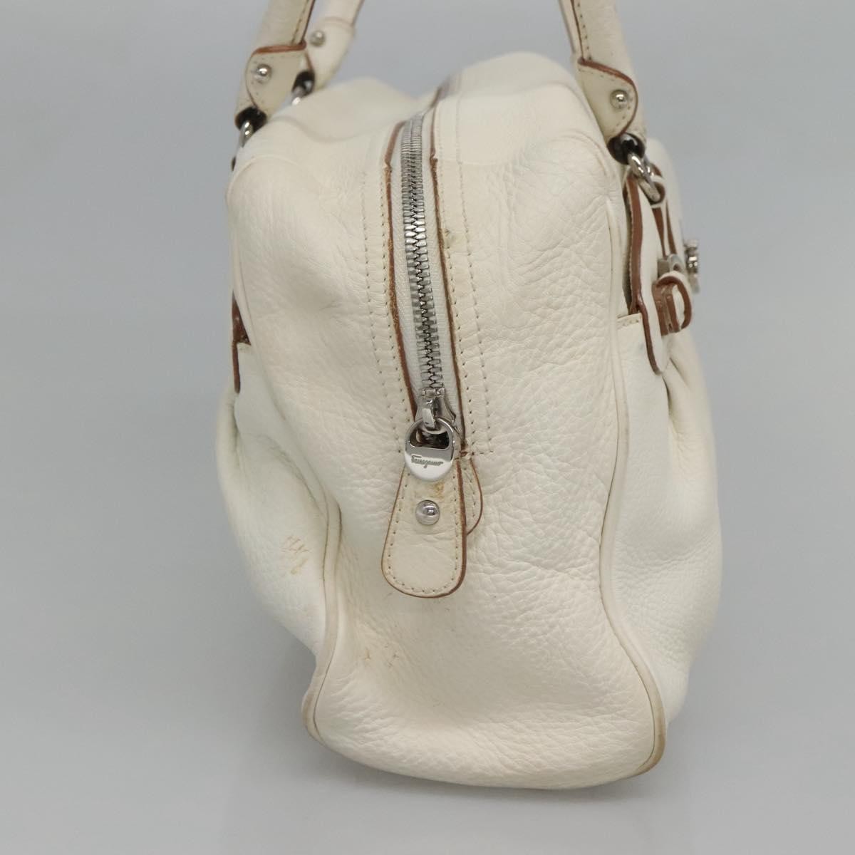 Salvatore Ferragamo Gancini Buckle Leather White Leather Shoulder Bag Bag (Pre-Owned)