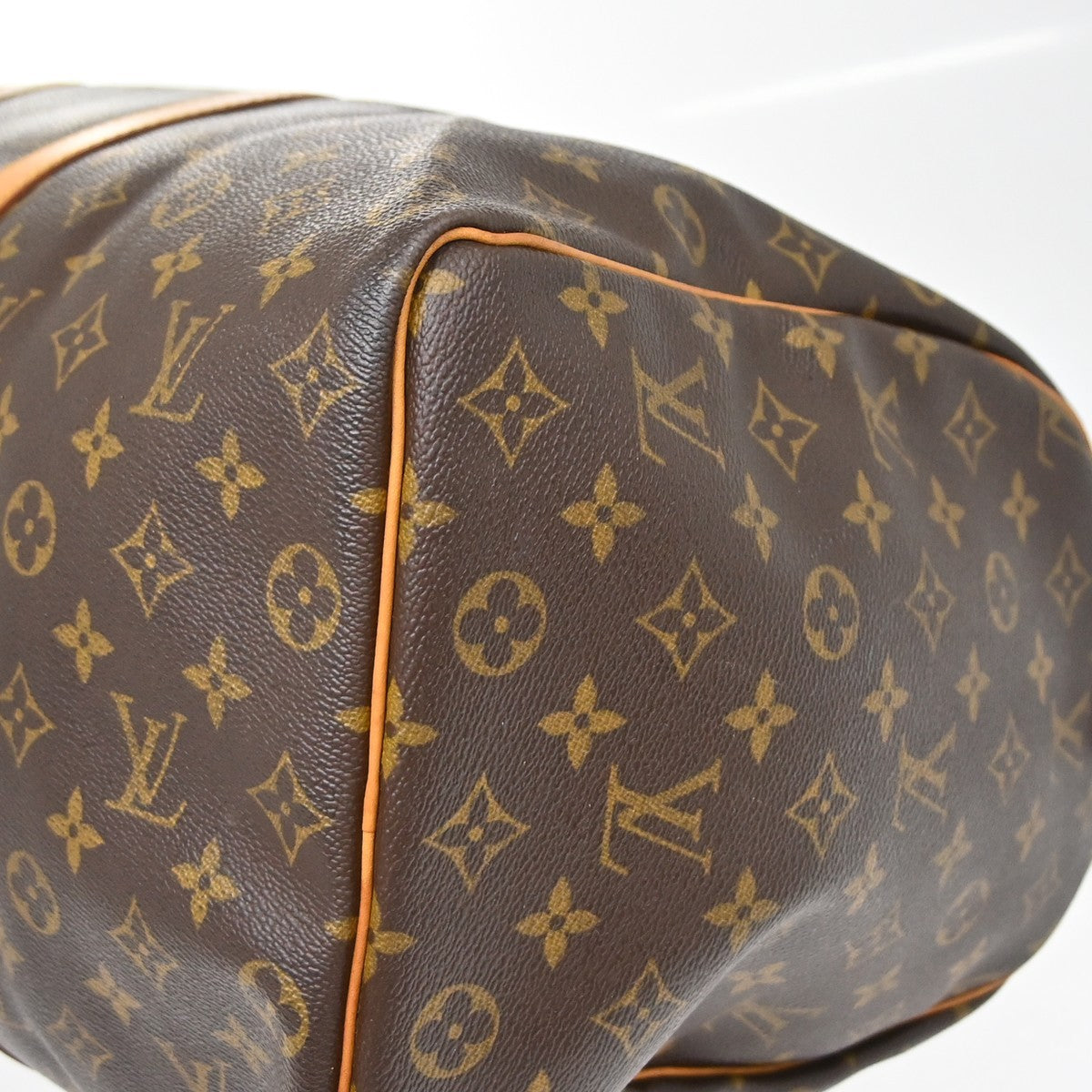 Louis Vuitton Keepall Monogram Canvas Brown Canvas Travel Bag Bag (Pre-Owned)
