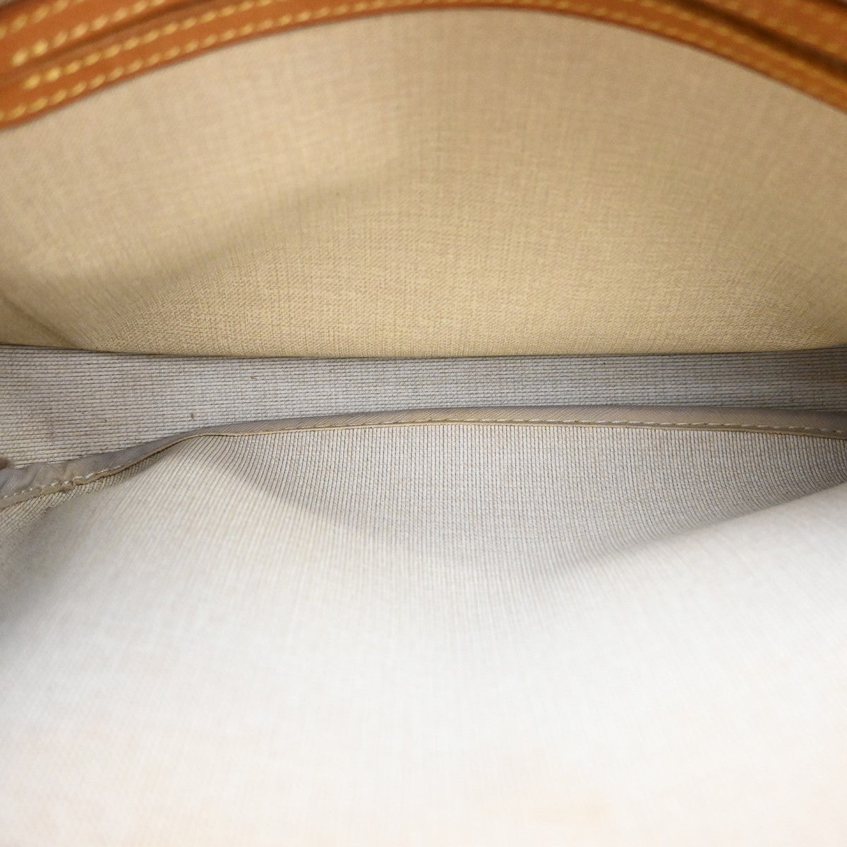 Louis Vuitton Reporter Monogram Canvas Brown Canvas Shoulder Bag Bag (Pre-Owned)