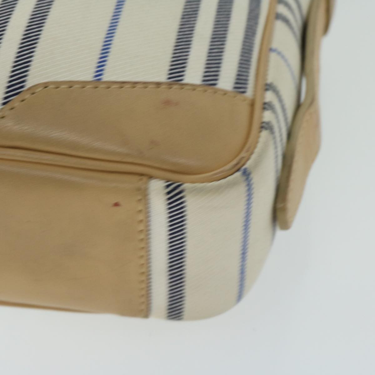 Burberry Nova Check Canvas Beige Canvas Shoulder Bag Bag (Pre-Owned)