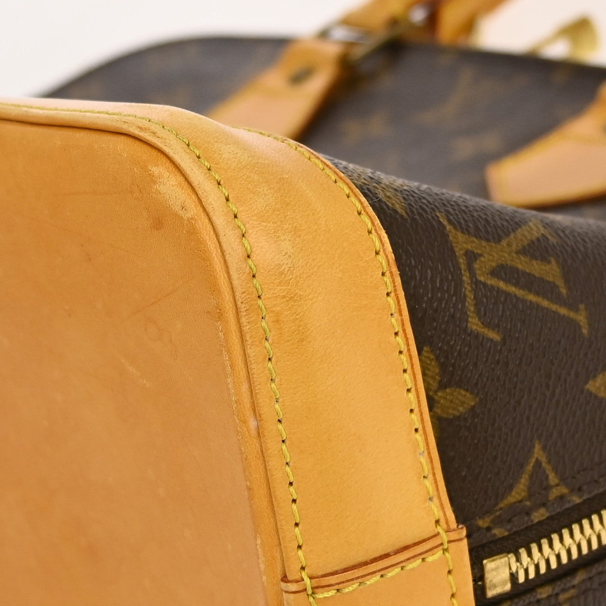 Louis Vuitton Alma Handbag Monogram Canvas Brown Canvas Handbag (Pre-Owned)