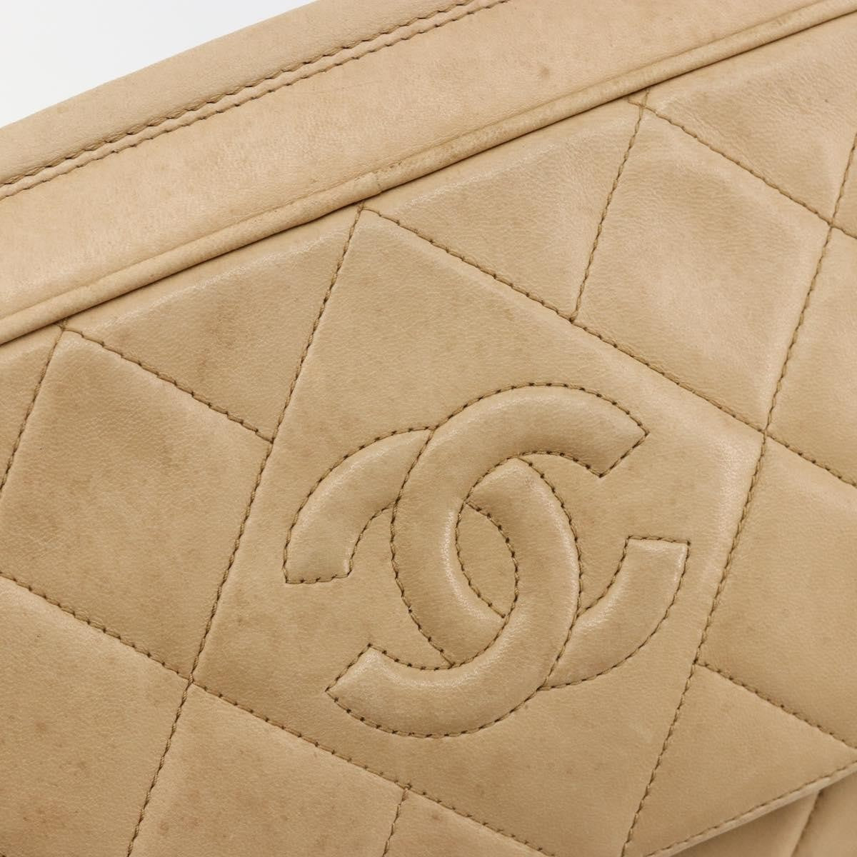 Chanel Vintage Diamond Cc Flap Pocket Quilted Lambskin Beige Leather Shoulder Bag Bag (Pre-Owned)