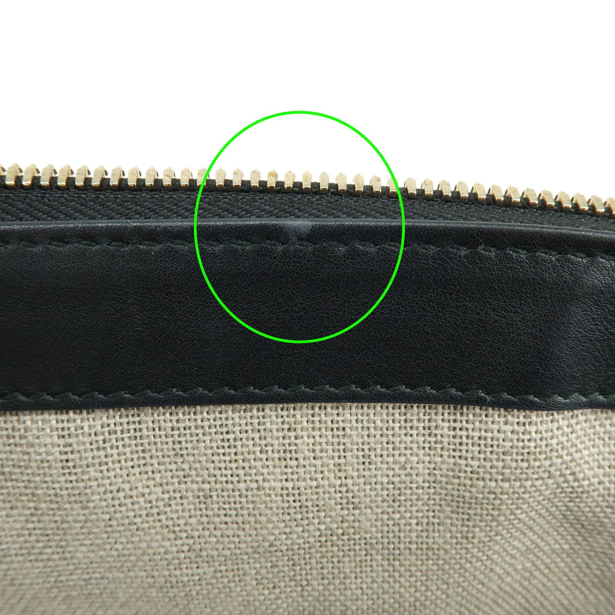 Gucci Guccissima Gg Leather Black Leather Handbag (Pre-Owned)