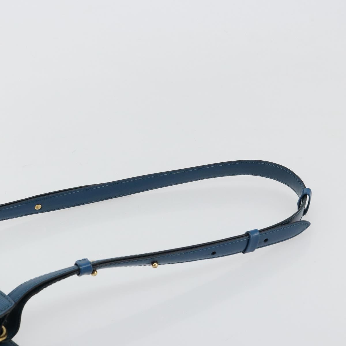 Louis Vuitton Cluny Epi Leather Blue Leather Shoulder Bag Bag (Pre-Owned)