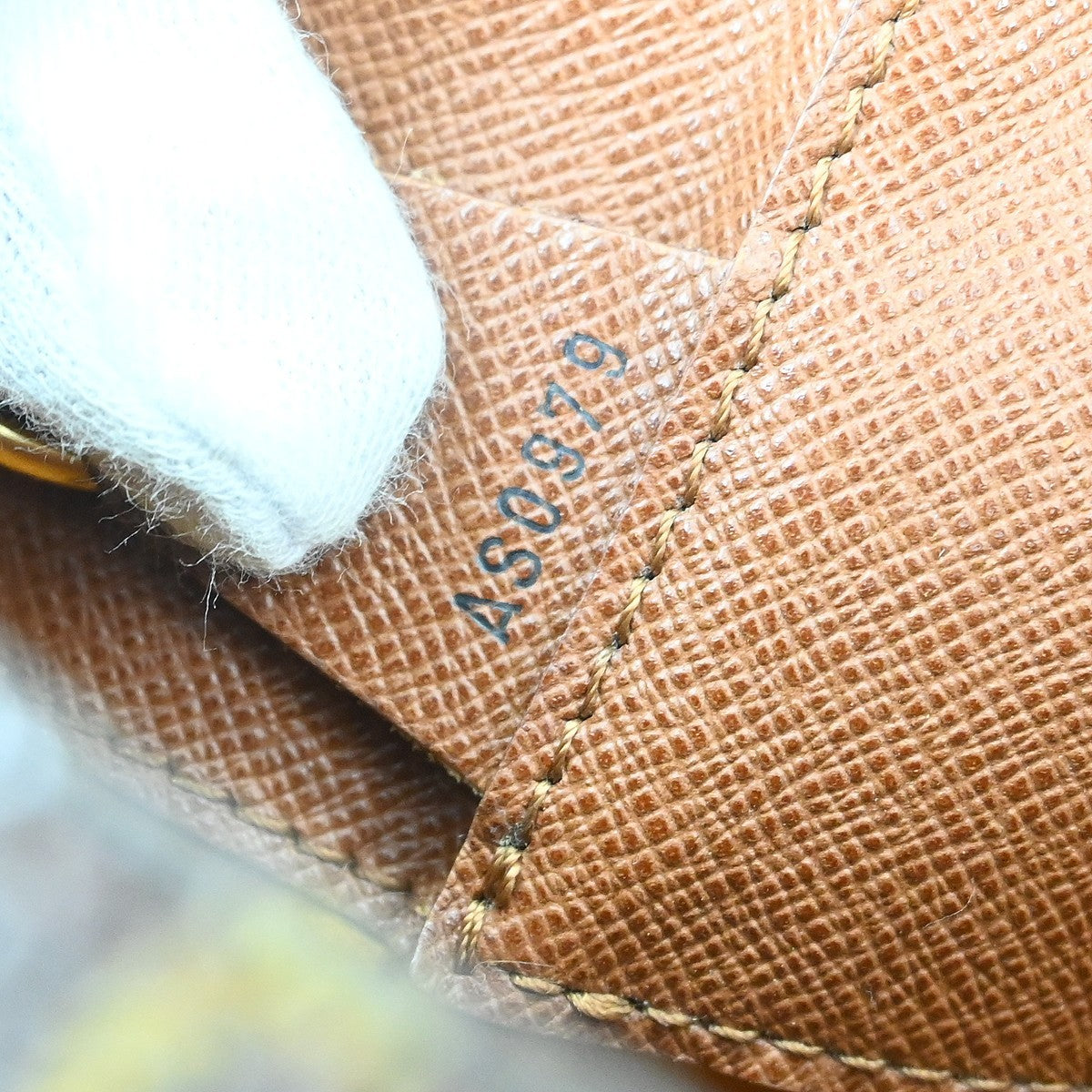 Louis Vuitton Musette Monogram Canvas Brown Canvas Shoulder Bag Bag (Pre-Owned)