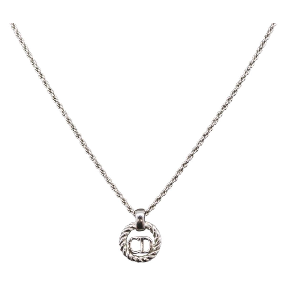 Christian Dior Vintage Circle Pendant Metal Silver Metal Necklace Jewelry (Pre-Owned)