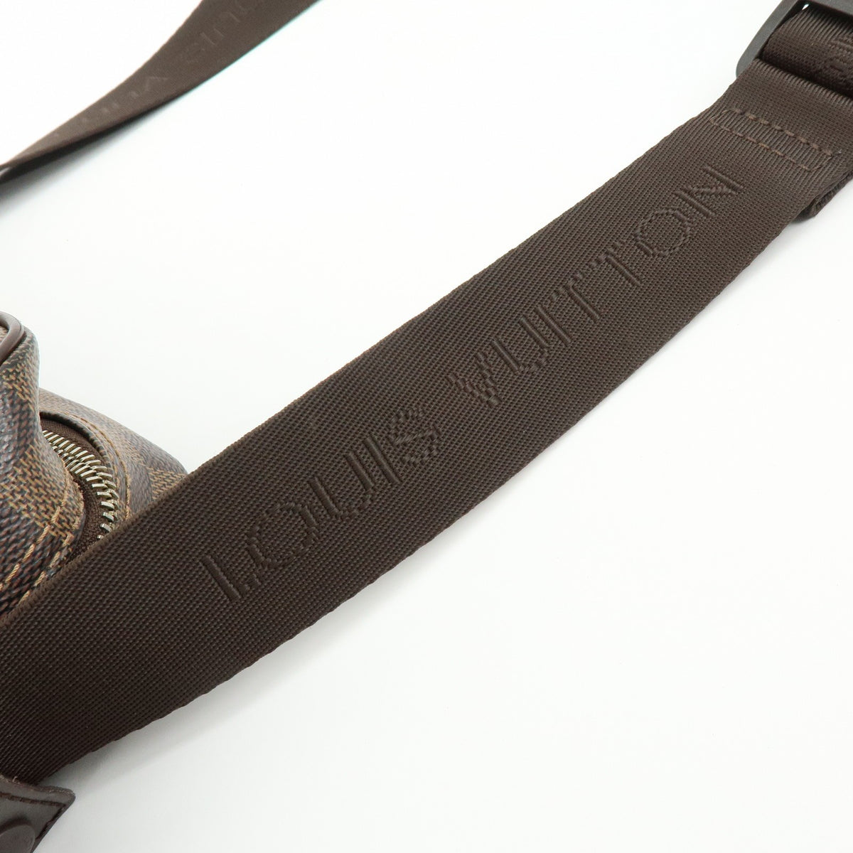 Louis Vuitton Olav Damier Brown Canvas Handbag (Pre-Owned)