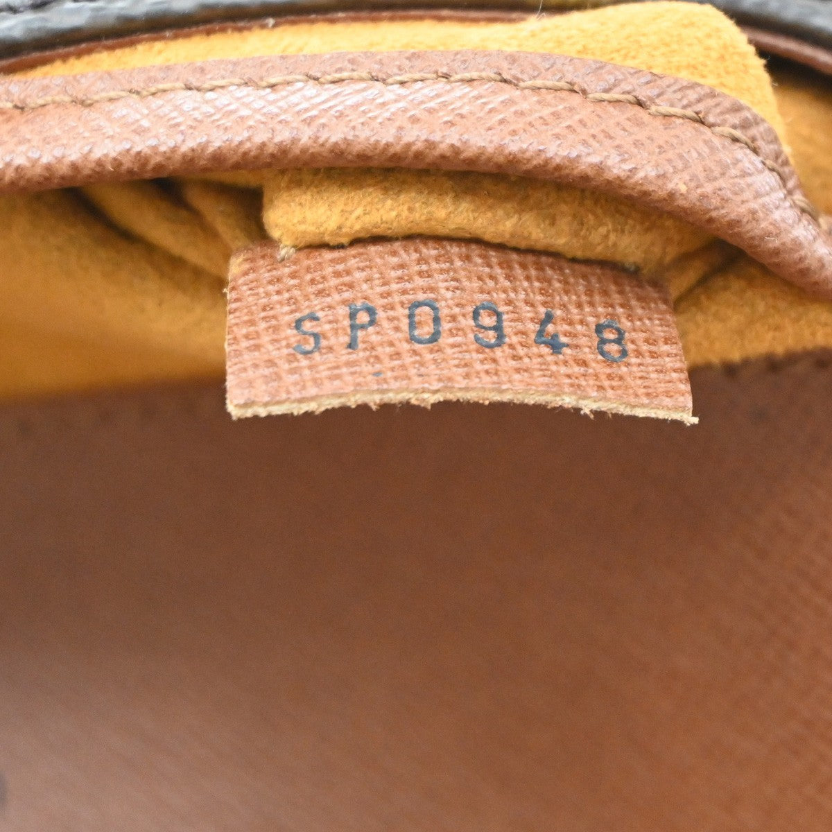 Louis Vuitton Musette Tango Monogram Canvas Brown Canvas Shoulder Bag Bag (Pre-Owned)