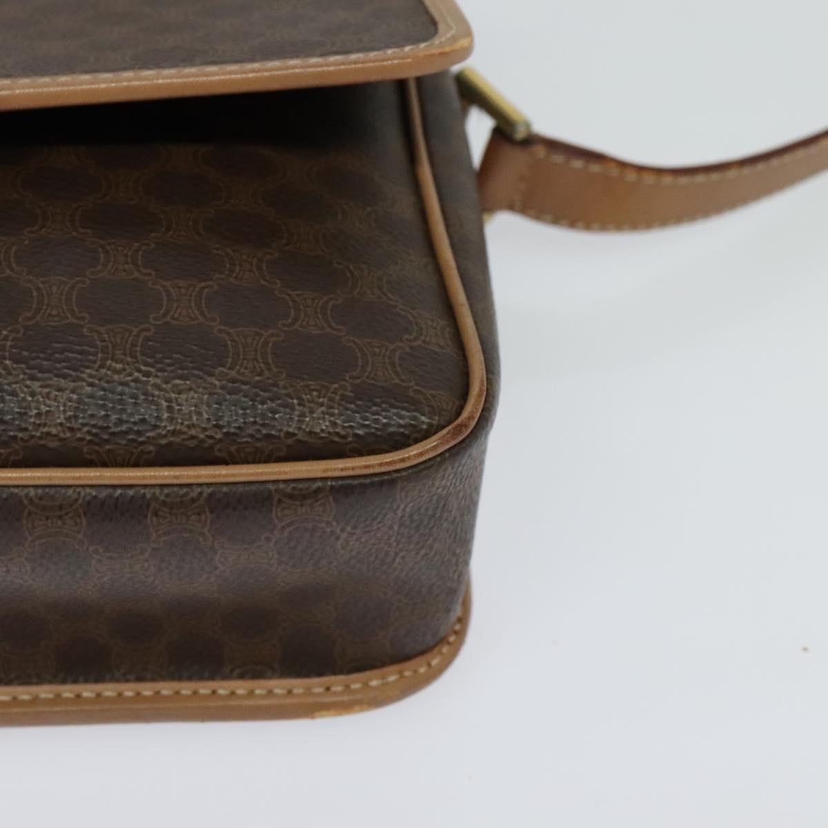 Celine Vintage Macadam Circle Logo Canvas And Leather Brown Canvas Shoulder Bag Bag (Pre-Owned)