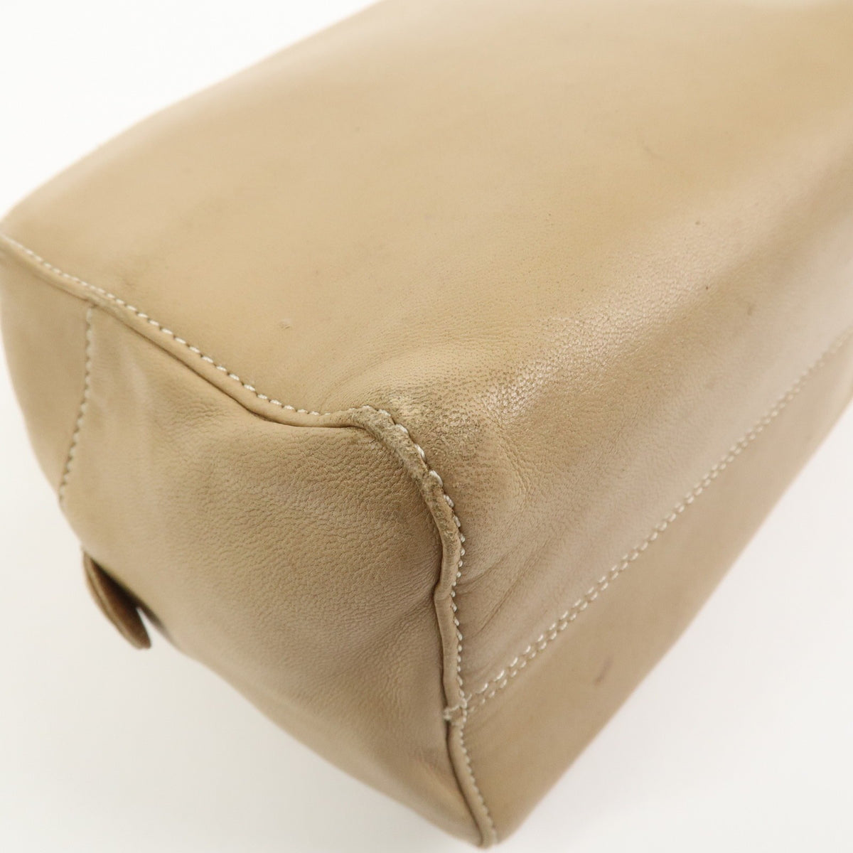 Loewe Vintage Anagram Leather Beige Leather Handbag (Pre-Owned)