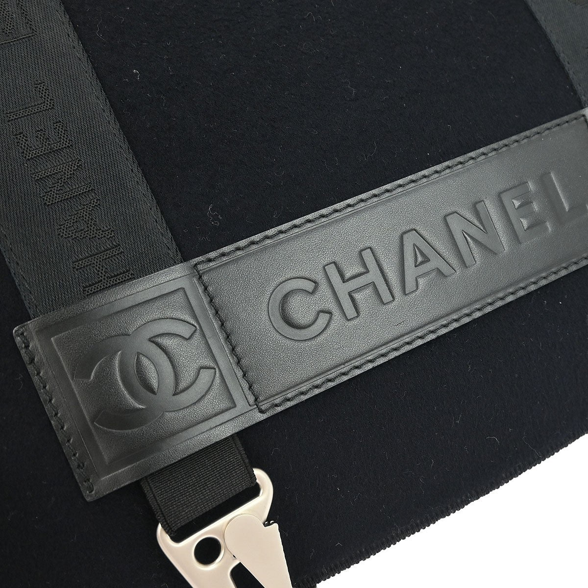 Chanel Sport Line Flap Messenger Wool And Nylon Black Nylon Shoulder Bag Bag (Pre-Owned)