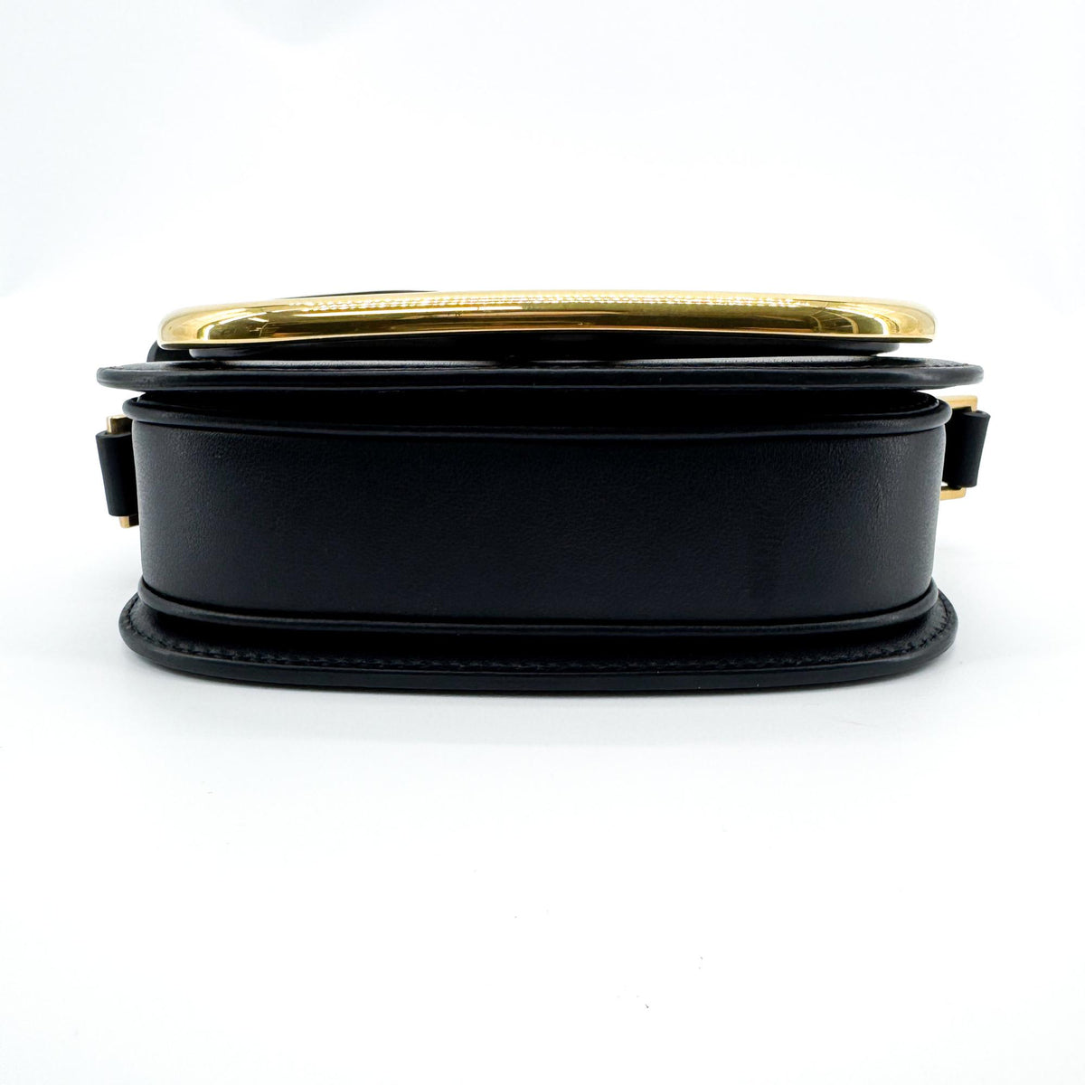 Valentino Garavani Supervee Leather Black Leather Crossbody Bag Bag (Pre-Owned)