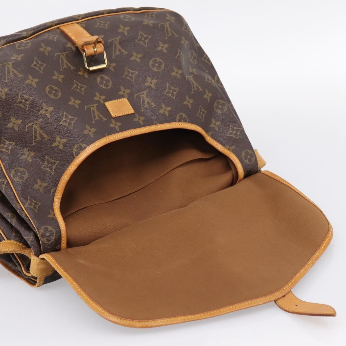 Louis Vuitton Saumur Monogram Brown Canvas Shoulder Bag Bag (Pre-Owned)
