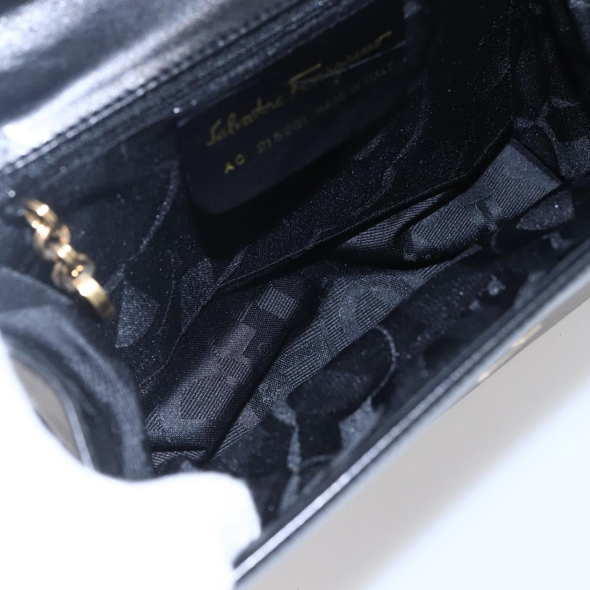 Salvatore Ferragamo Vala Leather Black Leather Shoulder Bag Bag (Pre-Owned)