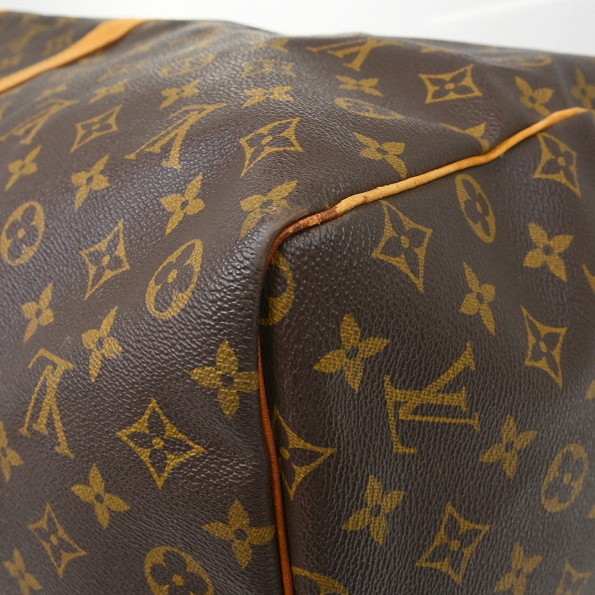 Louis Vuitton Keepall Monogram Canvas Brown Canvas Travel Bag Bag (Pre-Owned)