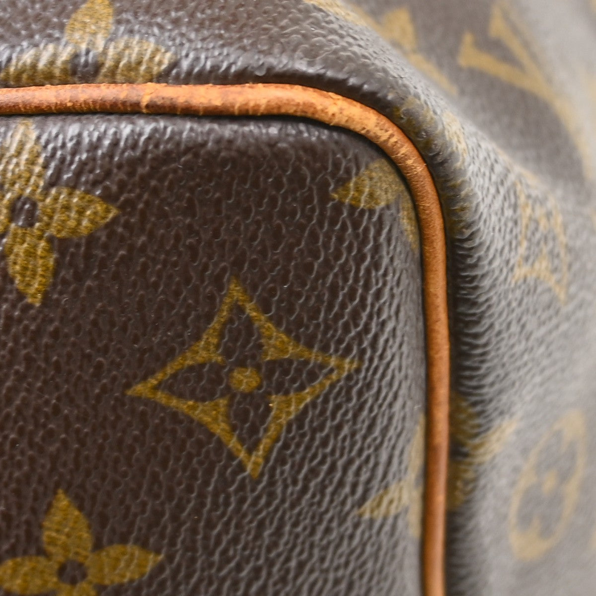 Louis Vuitton Keepall Bandouliere Monogram Canvas Brown Canvas Handbag (Pre-Owned)