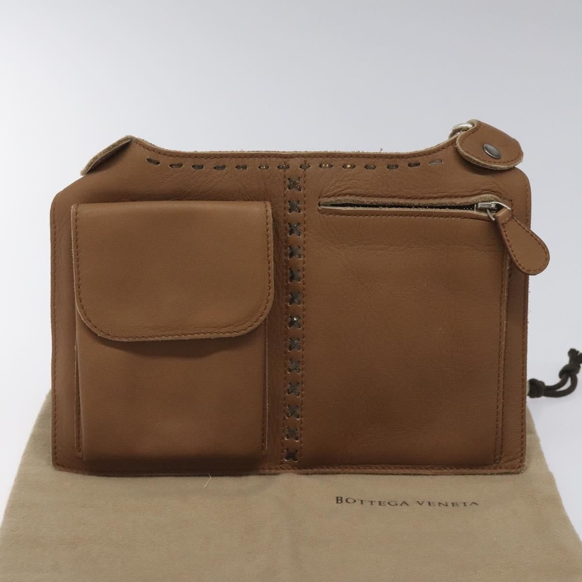 Bottega Veneta Vintage Front Pocket Waist Leather Brown Leather Clutche & Pouche Bag (Pre-Owned)