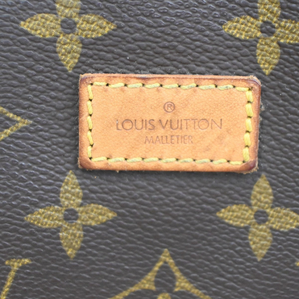 Louis Vuitton Saumur Monogram Brown Canvas Shoulder Bag Bag (Pre-Owned)