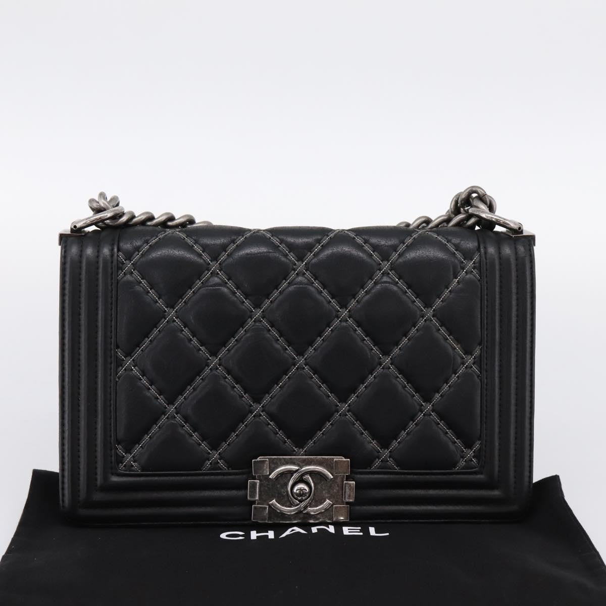 Chanel Boy Flap Quilted Calfskin With Micro Chain Detail Black Leather Shoulder Bag Bag (Pre-Owned)