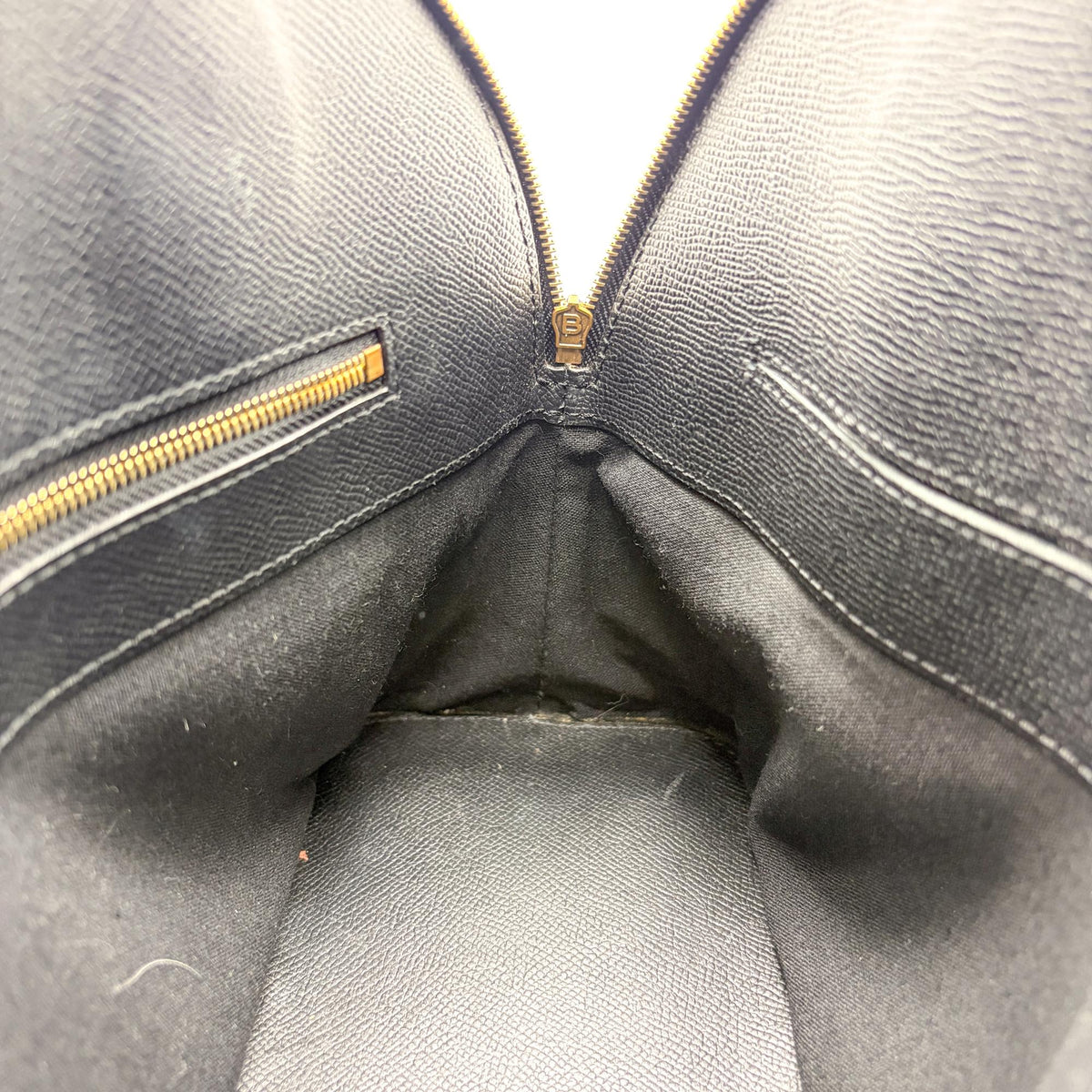 Balenciaga Logo Ville Leather Black Calfskin Handbag (Pre-Owned)