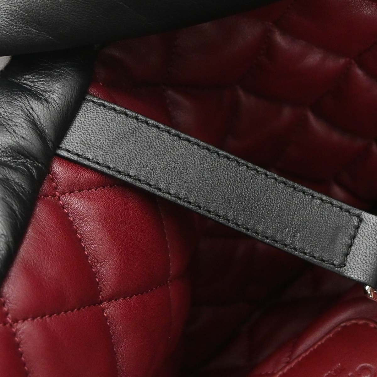 Chanel Coco Cocoon Reversible Tote Quilted Lambskin Black Leather Tote Bag Bag (Pre-Owned)