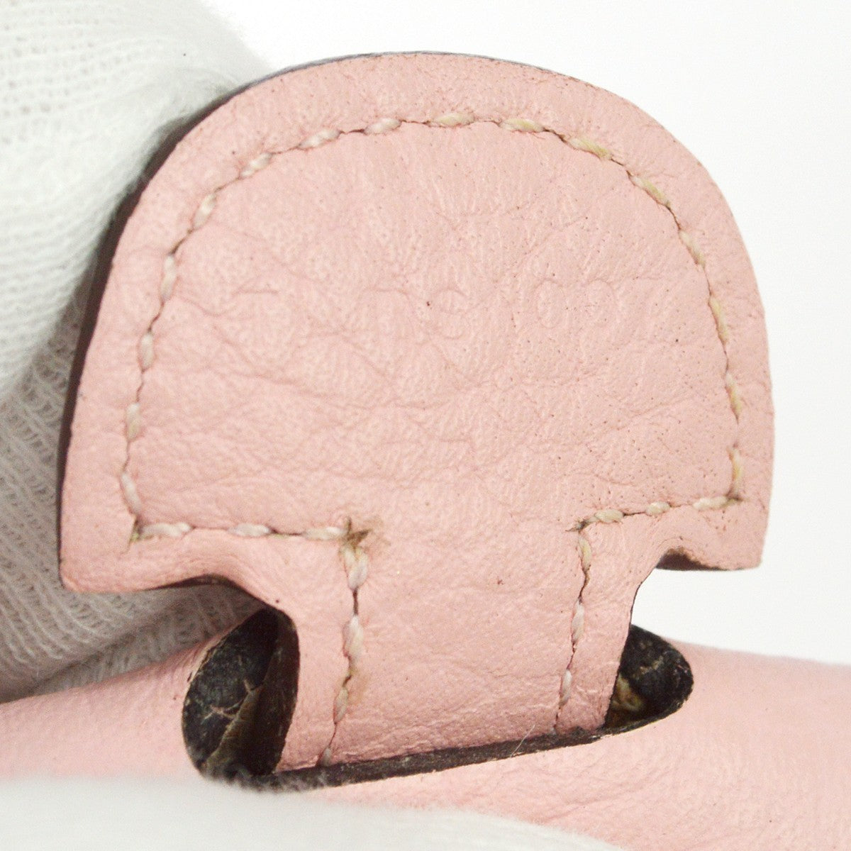 Hermes Evelyne Bag Gen Iii Clemence Pink Calfskin Shoulder Bag Bag (Pre-Owned)