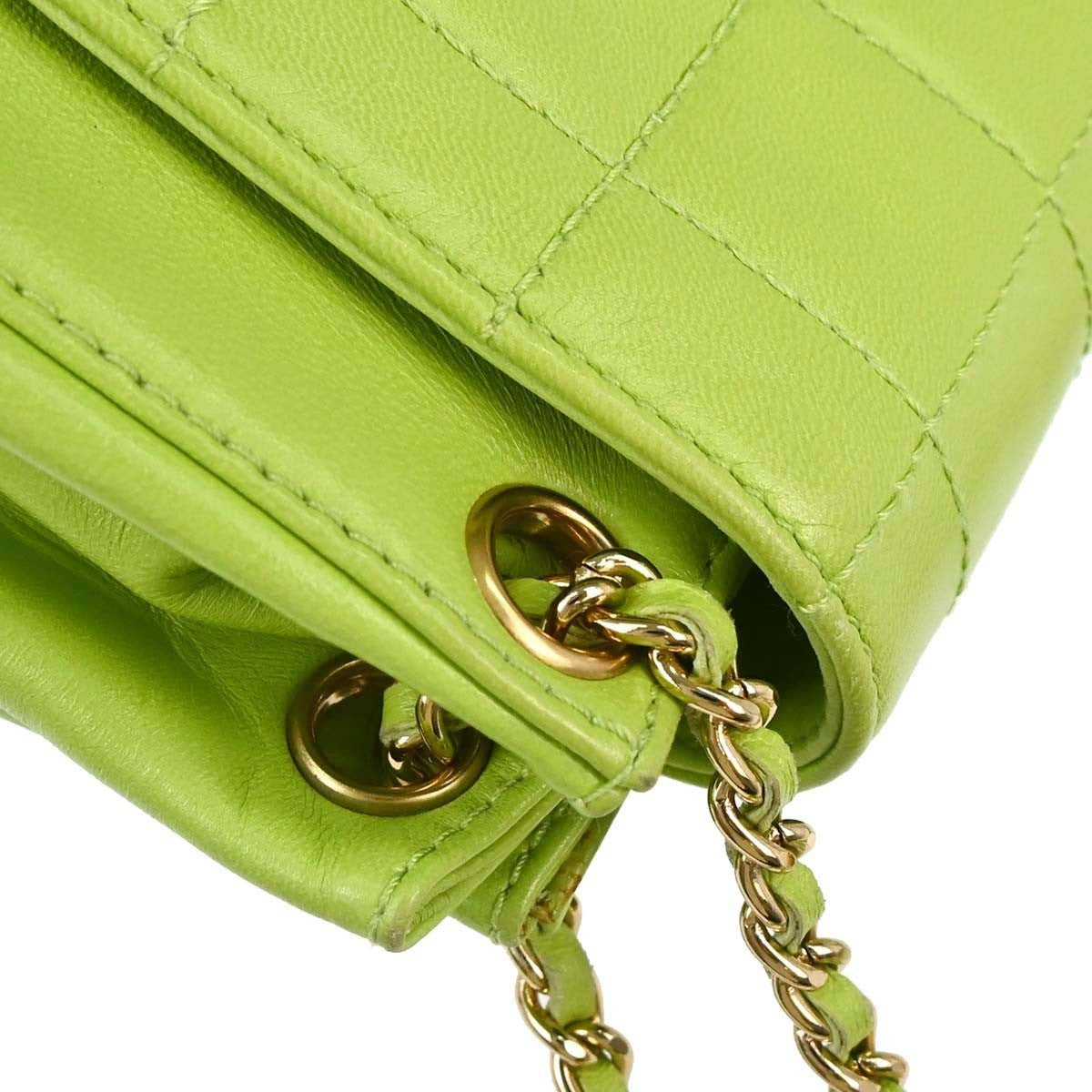 Chanel Chocolate Bar Mademoiselle Lock Chain Quilted Velvet Green Leather Shoulder Bag Bag (Pre-Owned)