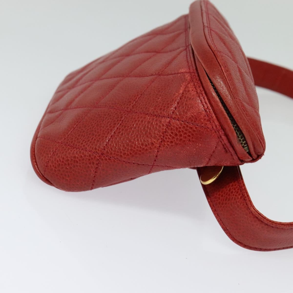 Chanel Vintage Zip Belt Quilted Caviar Red Leather Shoulder Bag Bag (Pre-Owned)