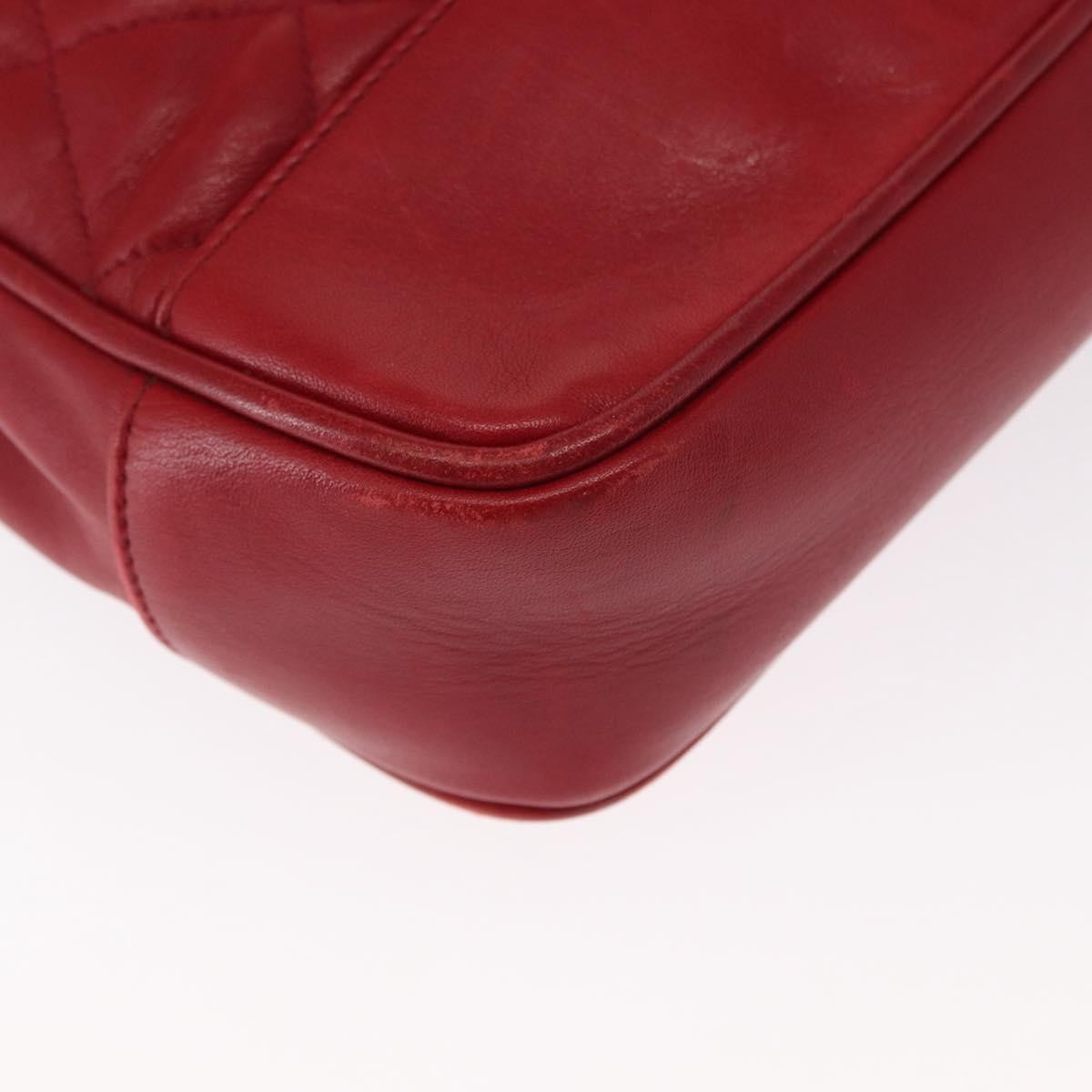 Chanel Vintage Slit Pocket Quilted Lambskin Red Leather Shoulder Bag Bag (Pre-Owned)