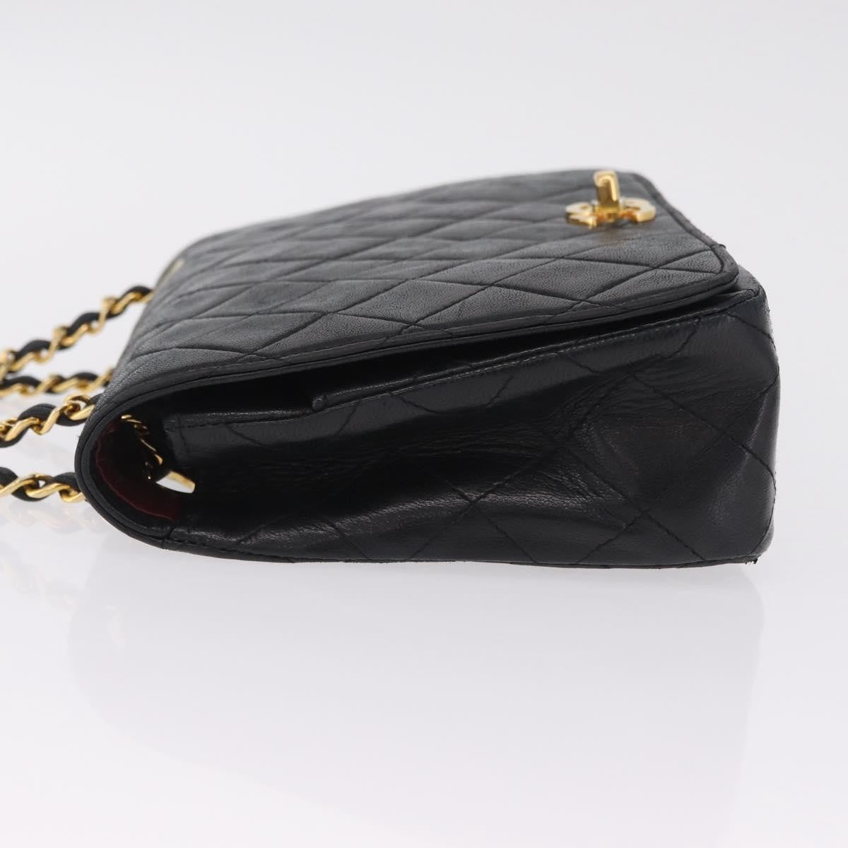 Chanel Vintage Full Flap Quilted Lambskin Black Leather Handbag (Pre-Owned)