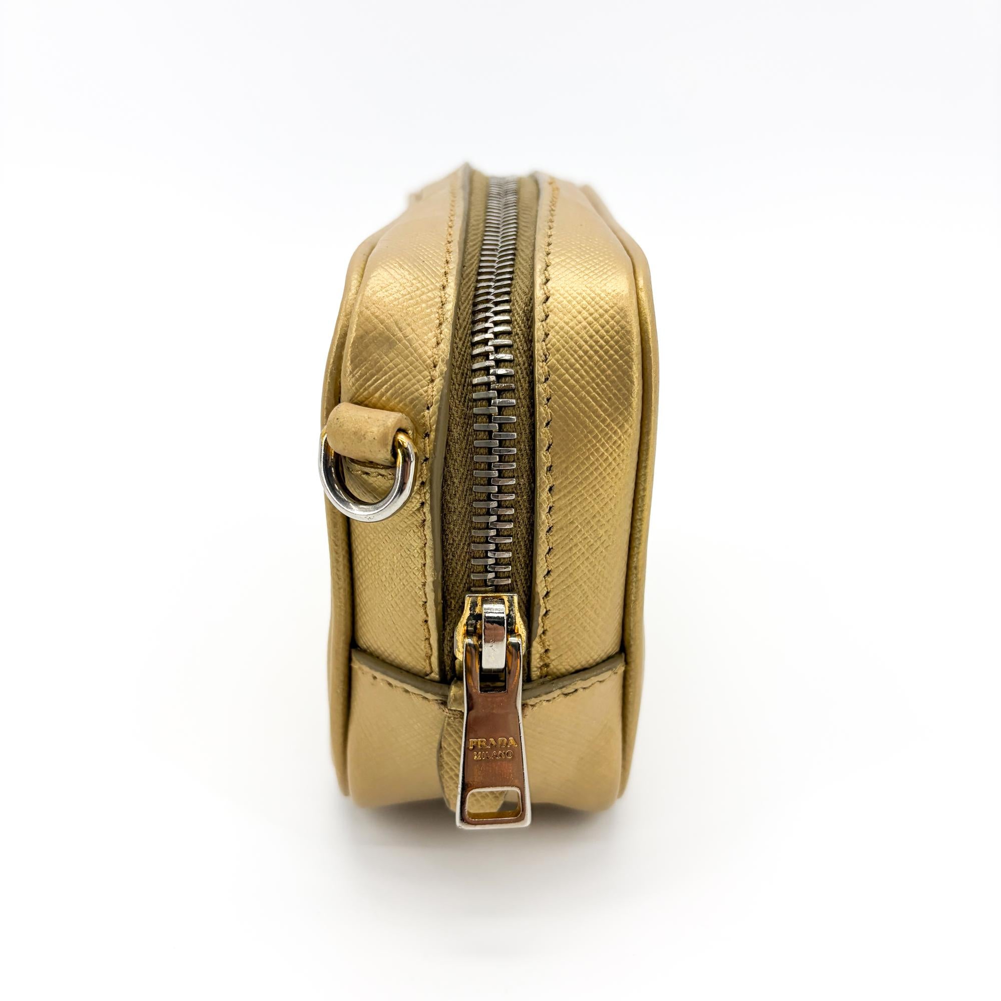 Prada Camera Saffiano Leather Gold Leather Shoulder Bag Bag (Pre-Owned)