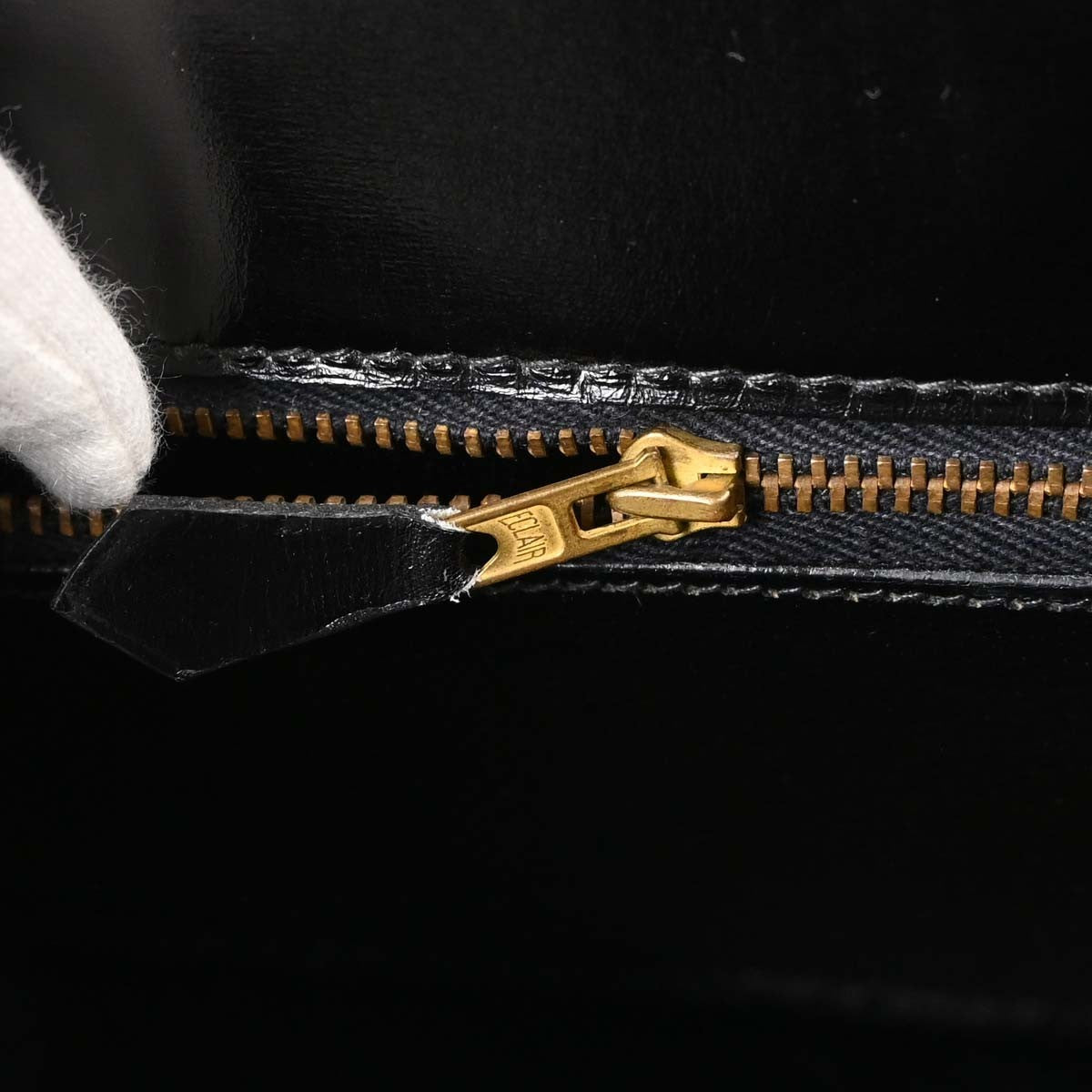 Hermes Kelly Black Box Calf With Gold Hardware Black Calfskin Handbag (Pre-Owned)