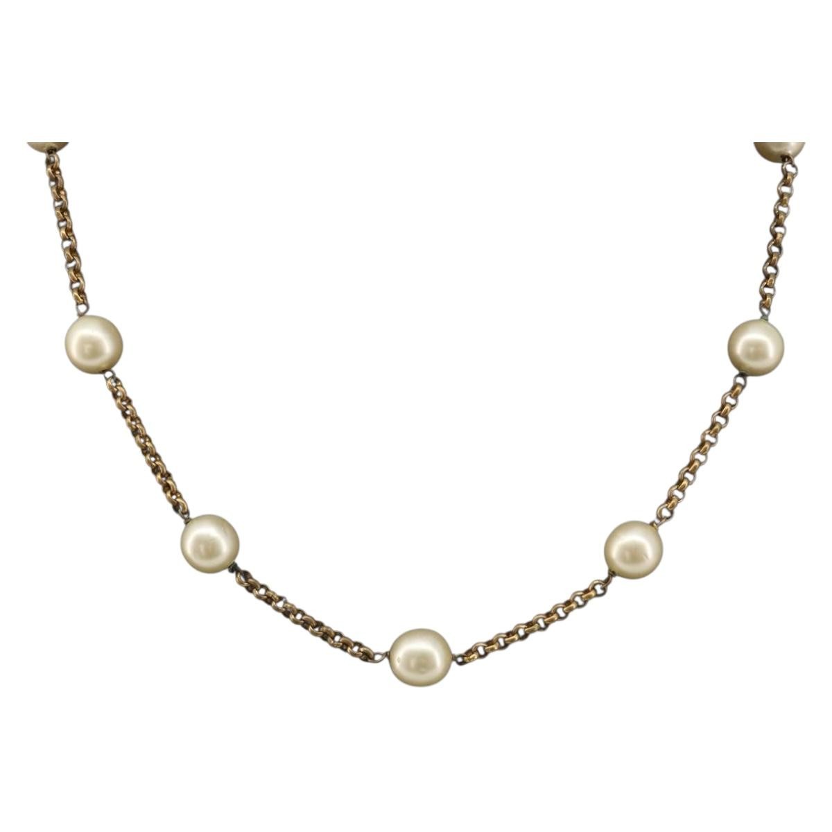 Chanel Pearl Station Metal And Faux Pearl Gold Metal Necklace Jewelry (Pre-Owned)