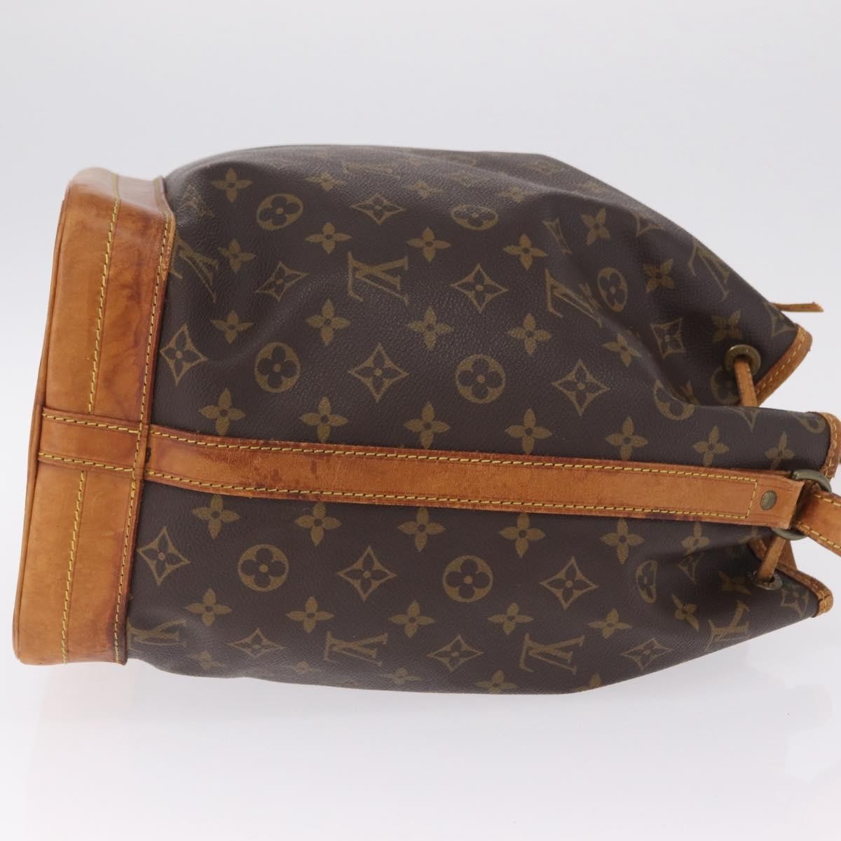 Louis Vuitton Noe Monogram Canvas Brown Canvas Shoulder Bag Bag (Pre-Owned)
