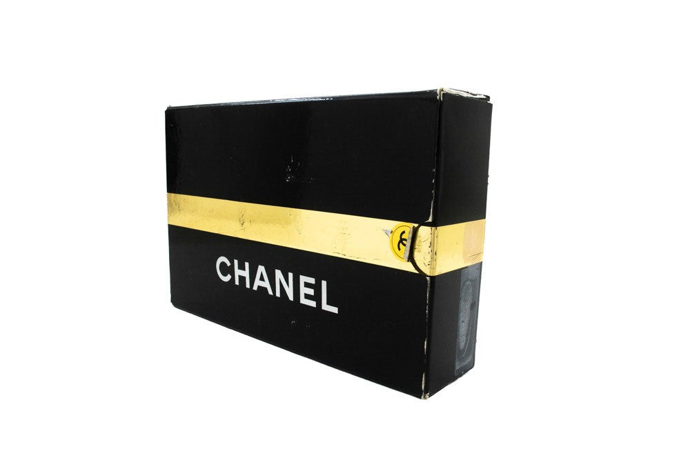 Chanel Vintage Full Flap Quilted Lambskin Black Leather Shoulder Bag Bag (Pre-Owned)