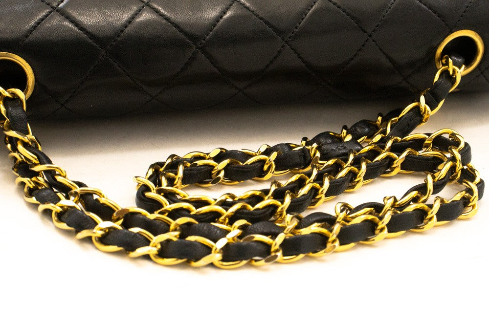 Chanel Classic Flap Lambskin Black Leather Crossbody Bag Bag (Pre-Owned)