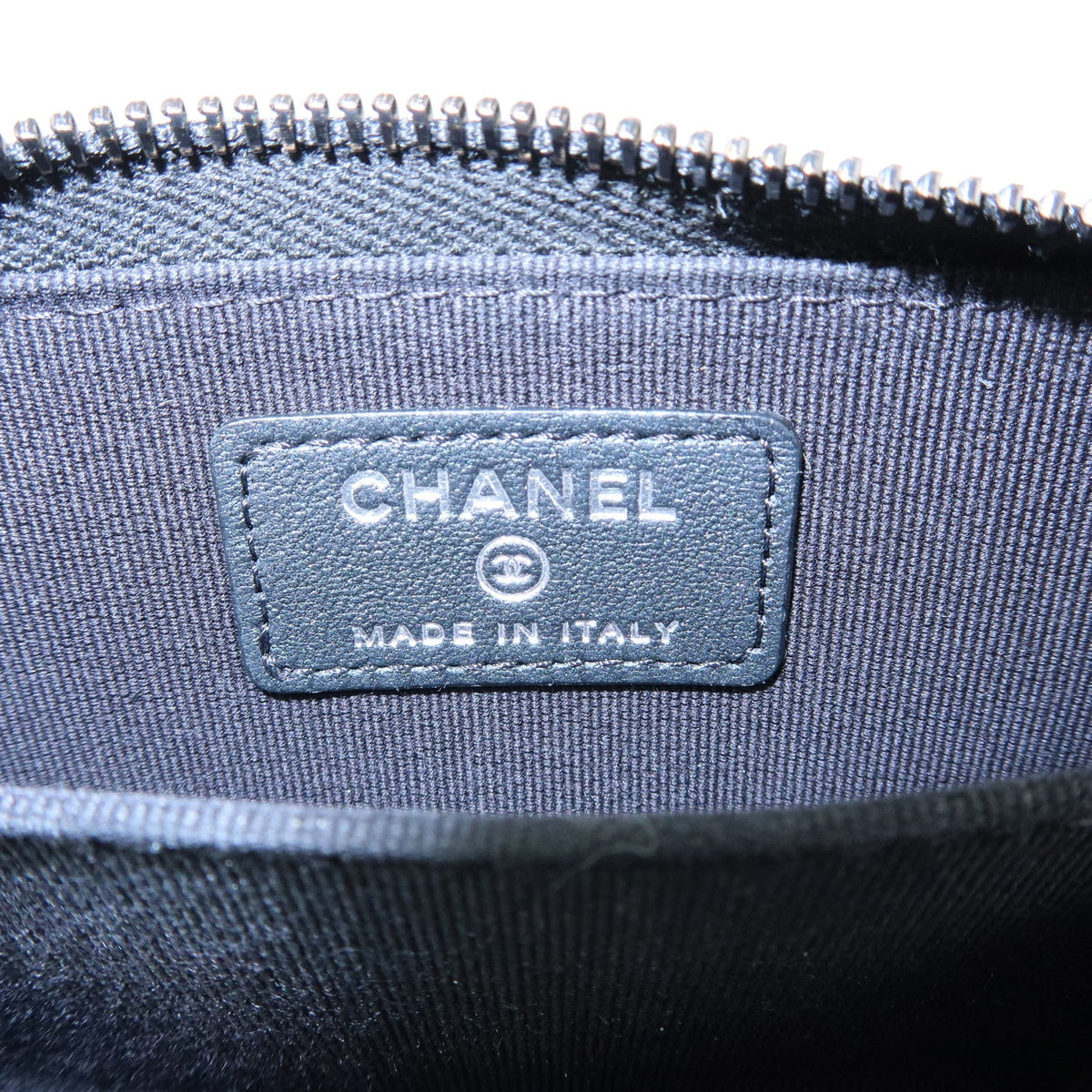 Chanel So Black Cc Zip Coin Purse Quilted Lambskin Black Leather Wallets Accessory (Pre-Owned)
