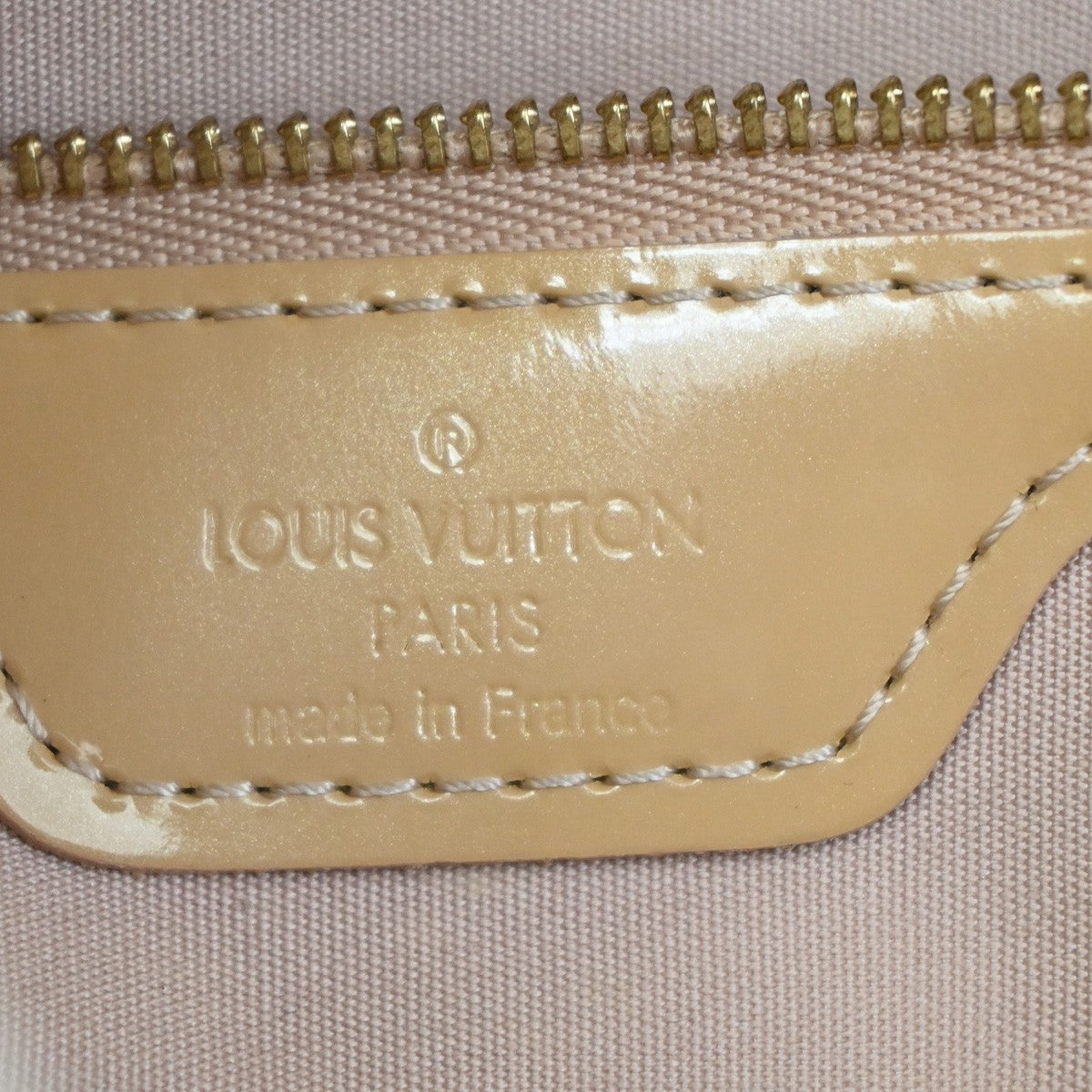 Louis Vuitton Wilshire Monogram Vernis Beige Patent_Leather Handbag (Pre-Owned)