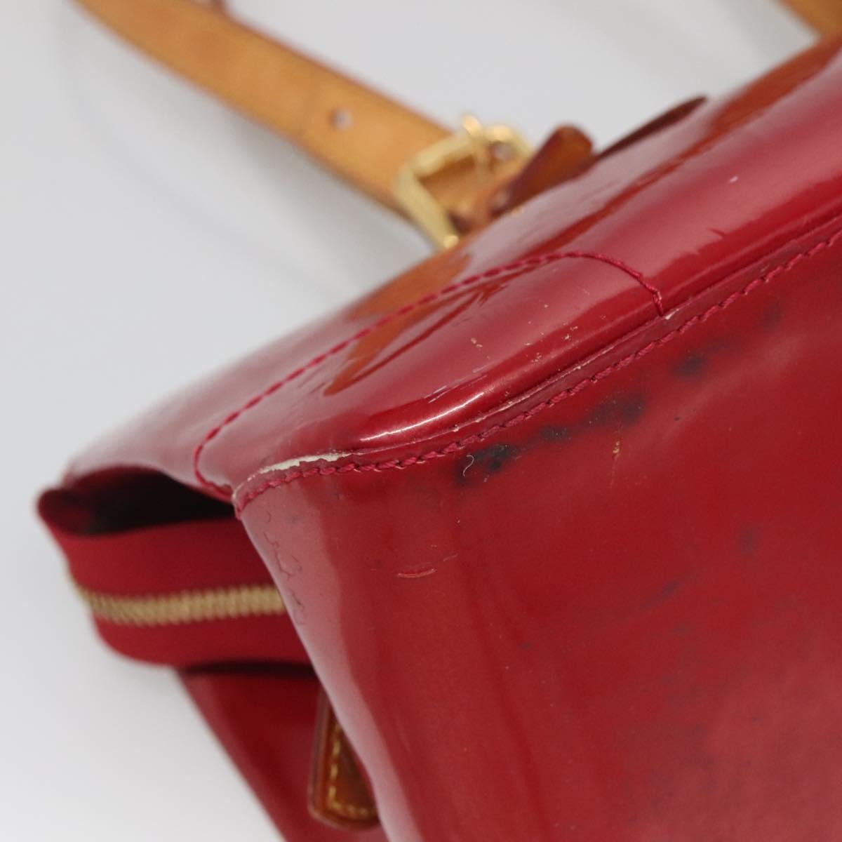 Louis Vuitton Rosewood Avenue Monogram Vernis Red Patent_Leather Handbag (Pre-Owned)