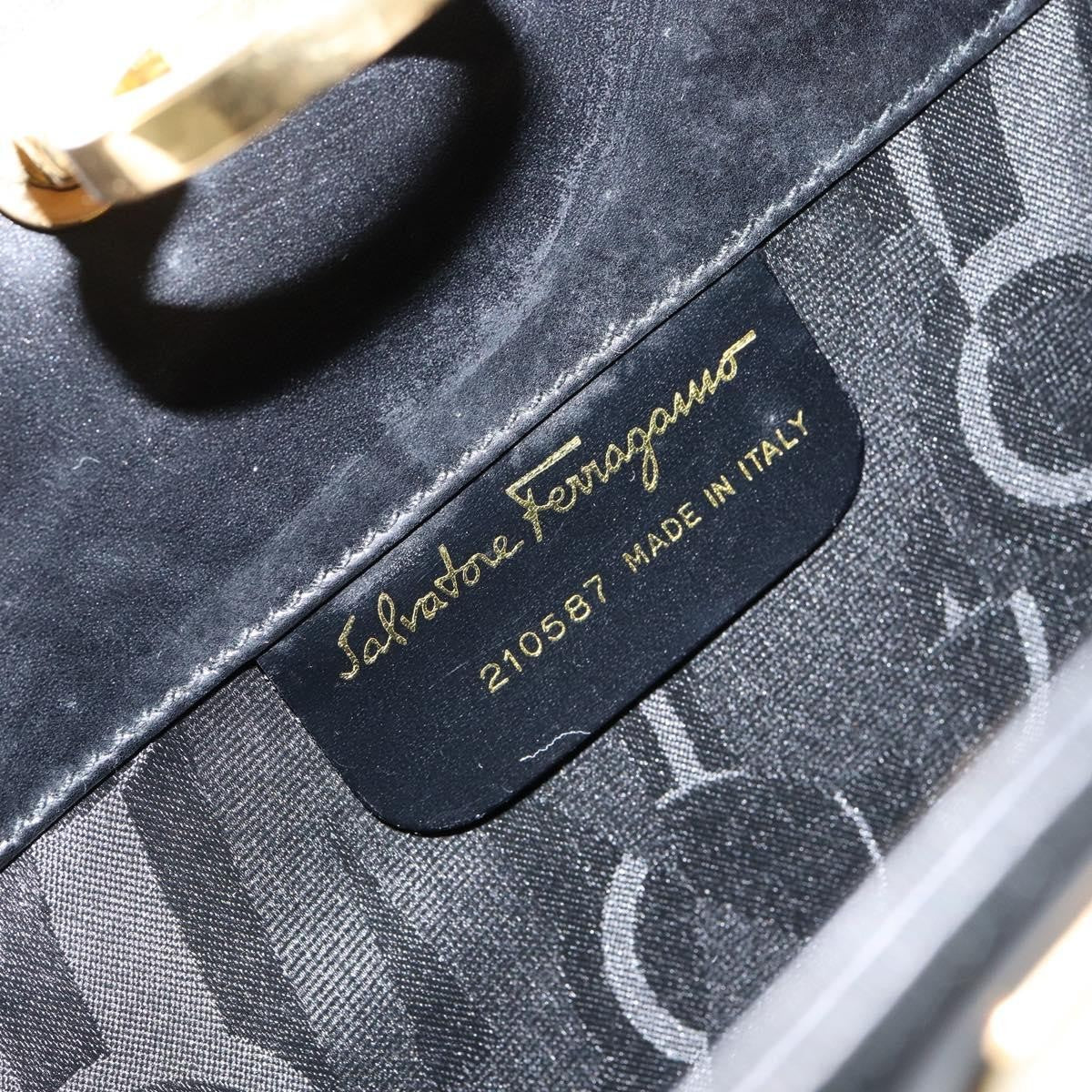 Salvatore Ferragamo Vintage Gancini Chain Leather Black Leather Shoulder Bag Bag (Pre-Owned)