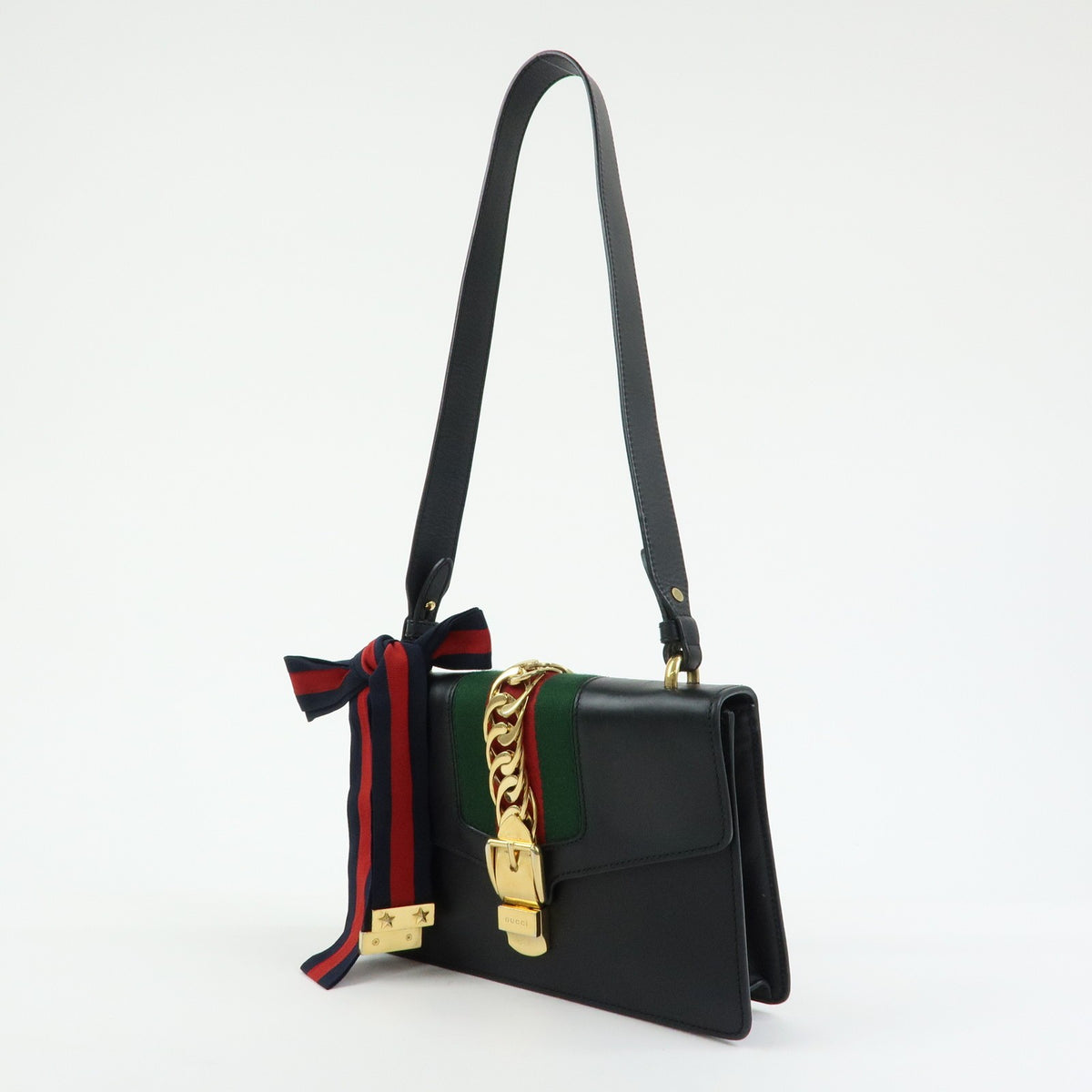 Gucci Sylvie Leather Black Leather Shoulder Bag Bag (Pre-Owned)