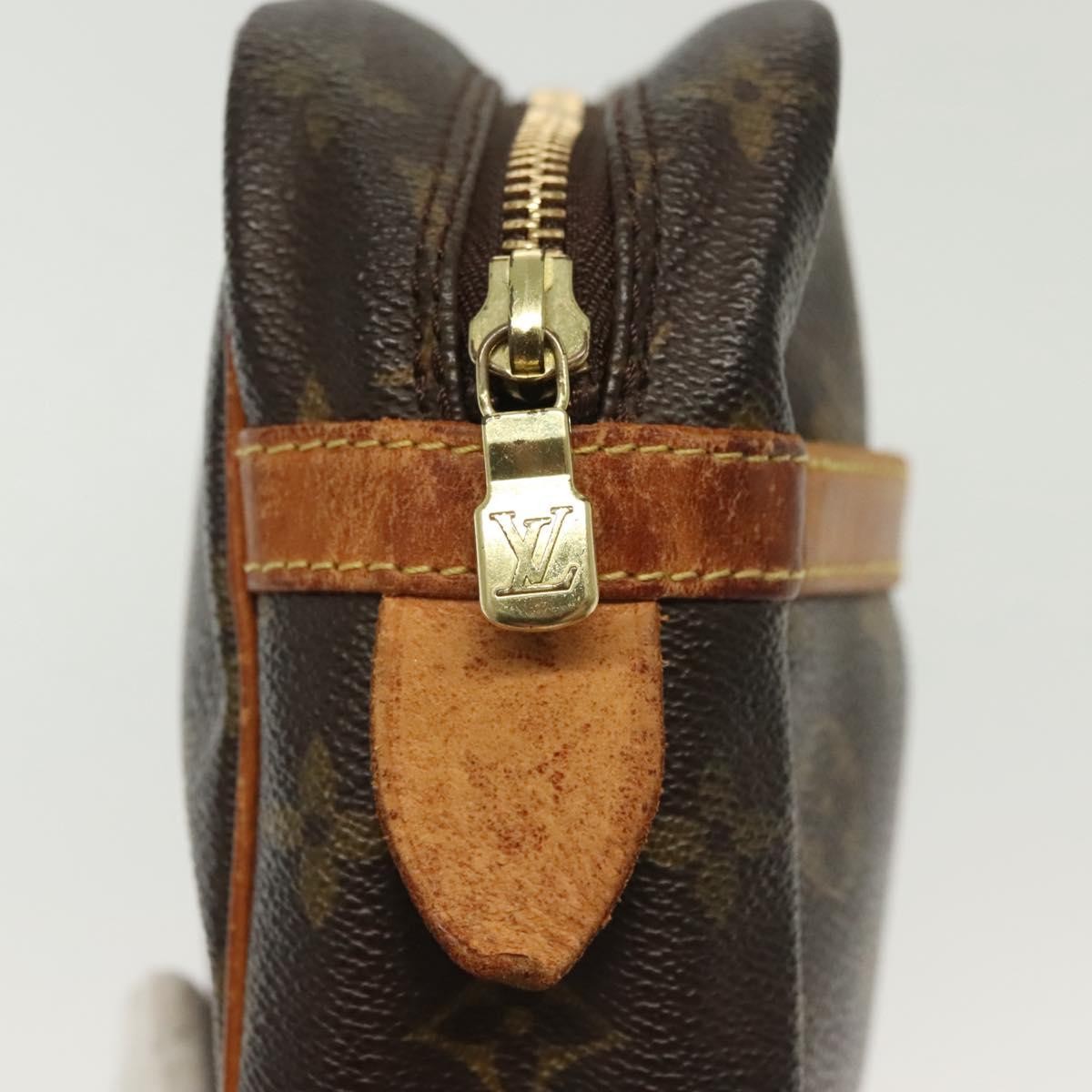 Louis Vuitton Compiegne Canvas Brown Canvas Clutche & Pouche Bag (Pre-Owned)