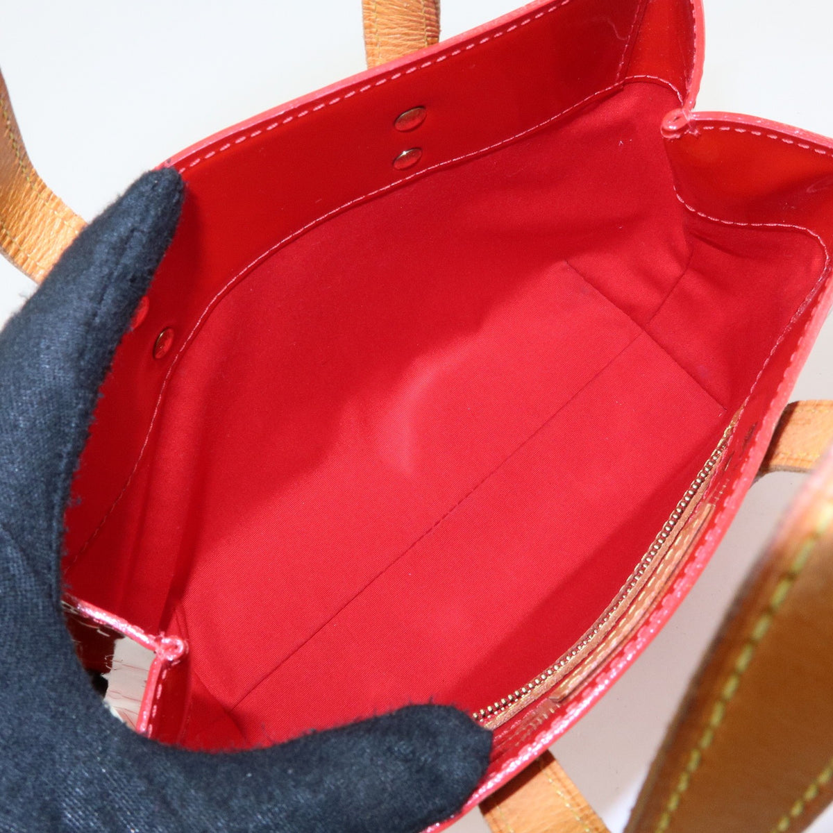Louis Vuitton Reade Monogram Vernis Red Patent_Leather Handbag (Pre-Owned)