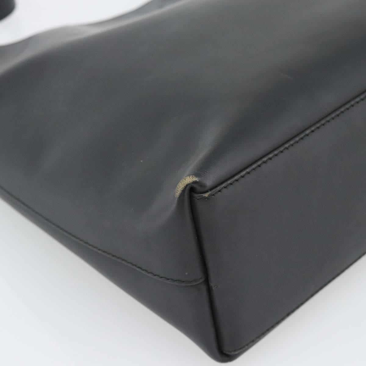 Gucci Shoulder Leather Black Leather Shoulder Bag Bag (Pre-Owned)
