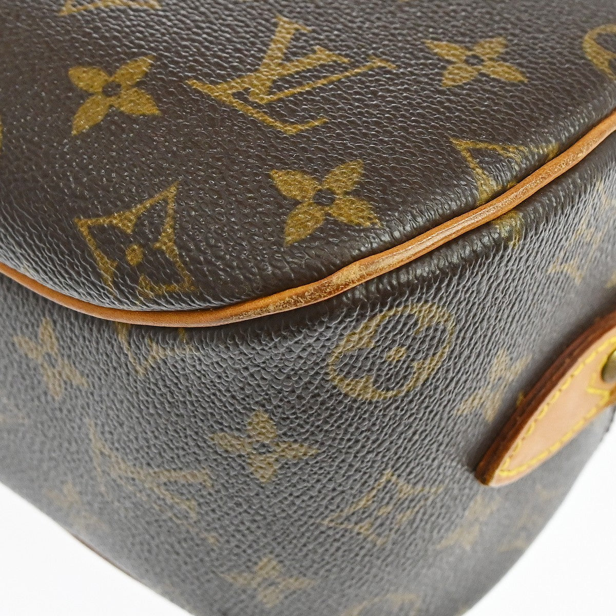 Louis Vuitton Blois Monogram Canvas Brown Canvas Shoulder Bag Bag (Pre-Owned)