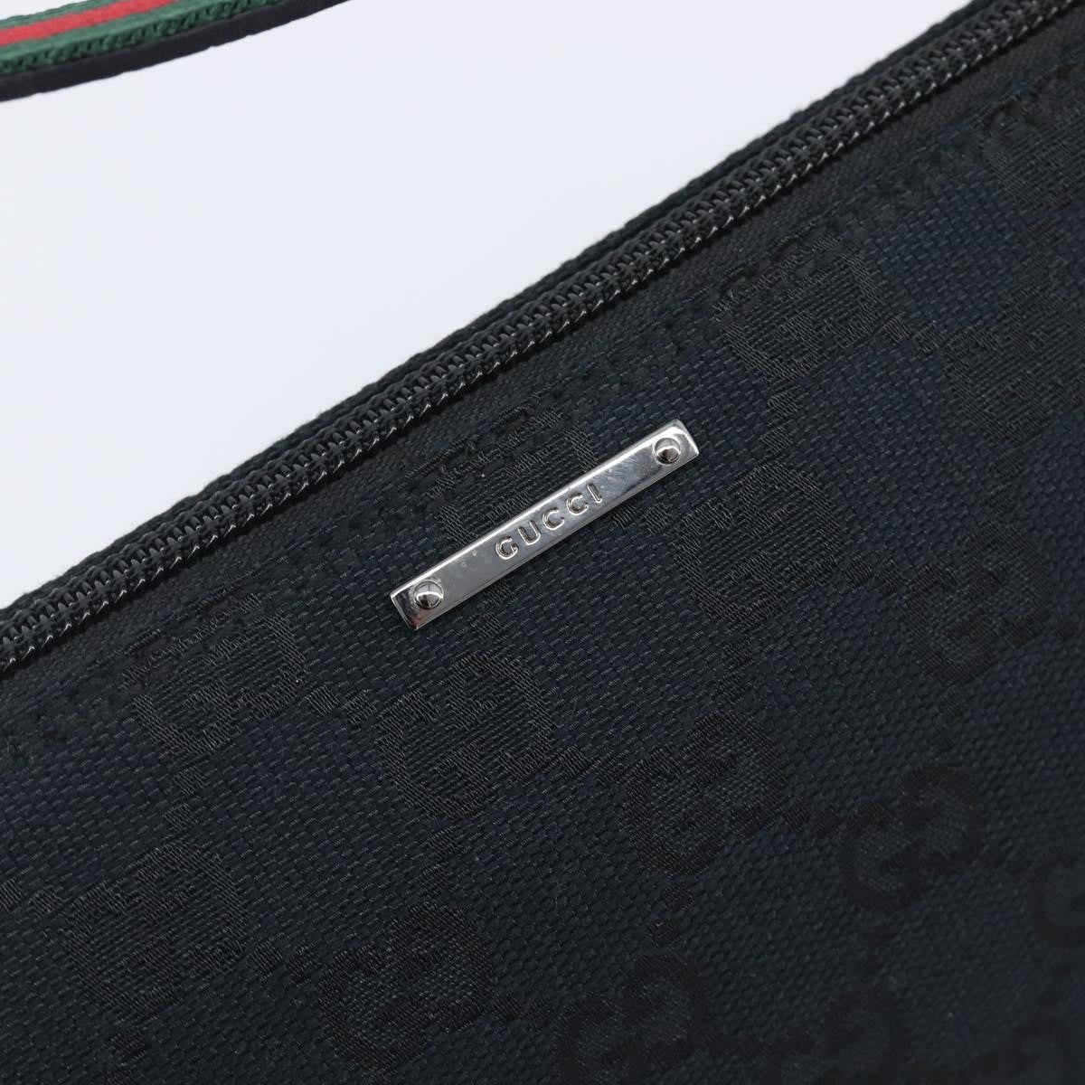Gucci Zipped Pochette Gg Canvas Black Canvas Shoulder Bag Bag (Pre-Owned)