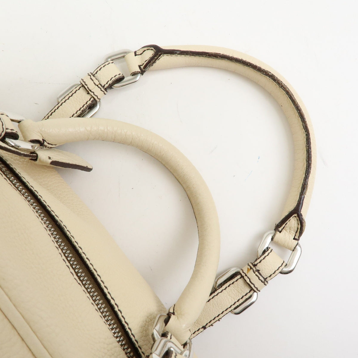 Prada Embossed Logo Bauletto Vitello Daino Beige Leather Handbag (Pre-Owned)