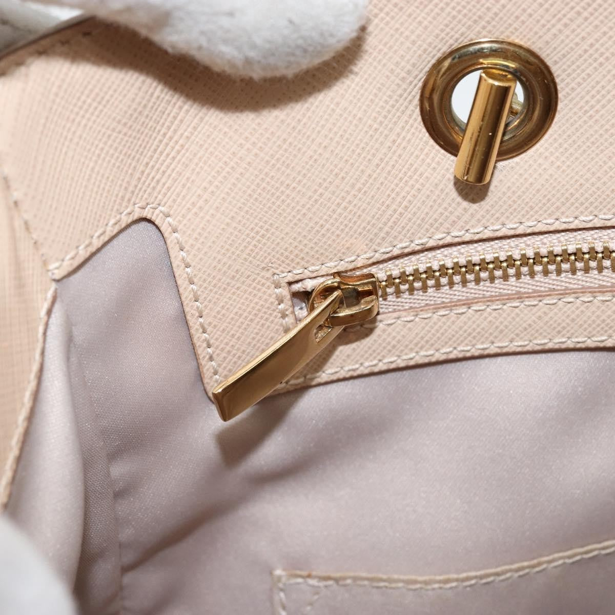 Salvatore Ferragamo Vala Leather Beige Leather Shoulder Bag Bag (Pre-Owned)