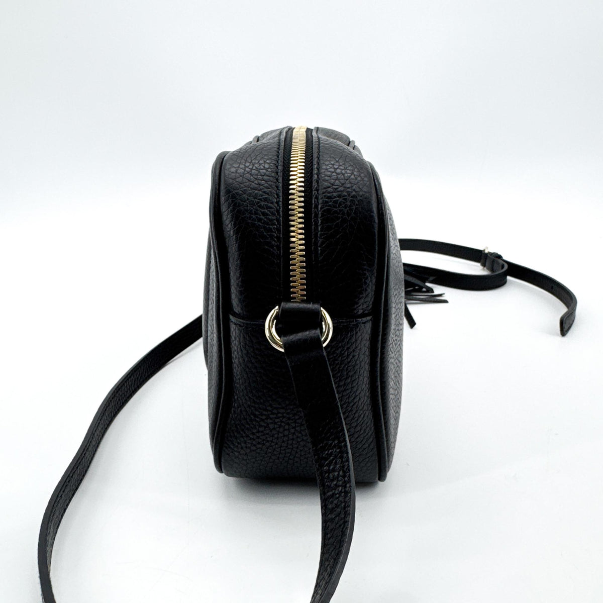 Gucci Soho Disco Leather Black Calfskin Crossbody Bag Bag (Pre-Owned)