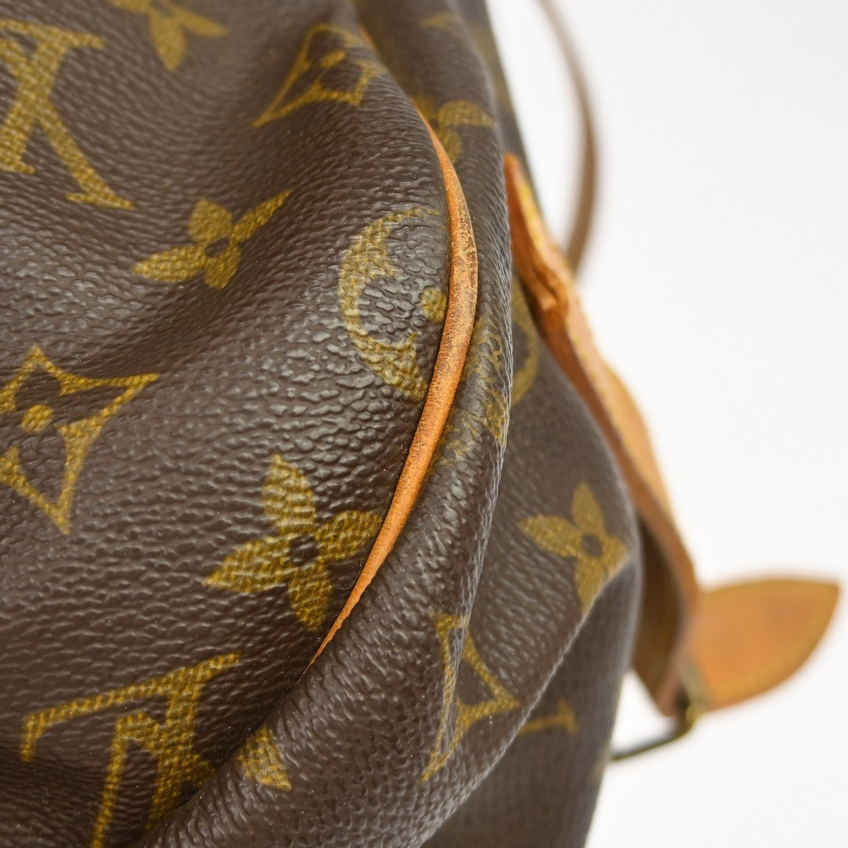 Louis Vuitton Saumur Monogram Canvas Brown Canvas Shoulder Bag Bag (Pre-Owned)